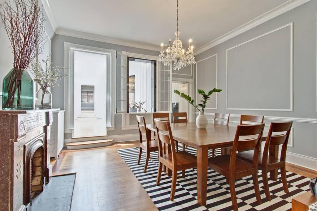 Historic Luxury Townhouse In Downtown Chicagoヴィラ エクステリア 写真