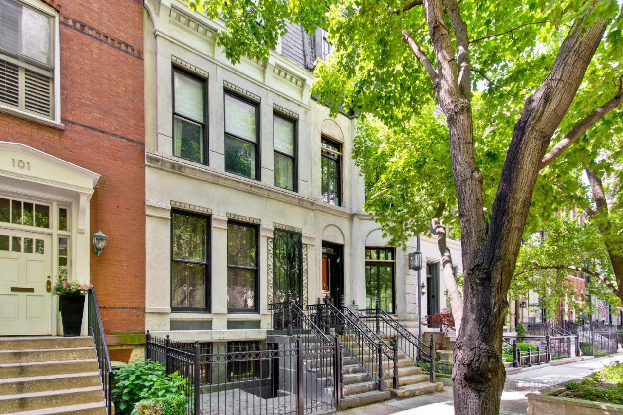 Historic Luxury Townhouse In Downtown Chicagoヴィラ エクステリア 写真